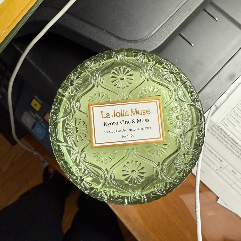 La Jolie Muse scented Candle